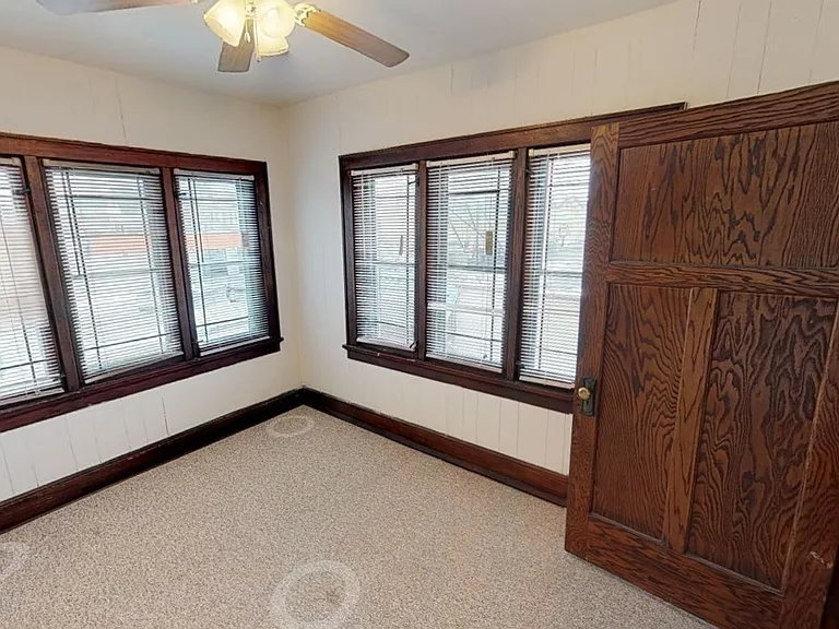 1711 E Locust St #&-2856-62 — Photo 5