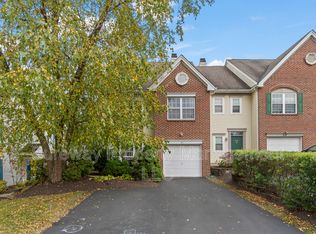 221 Valley Forge Lookout Pl, Wayne, PA 19087