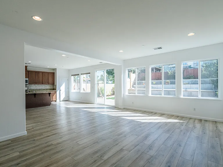 6576 Lopez Way — Photo 24