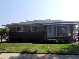 24814 Greenbrier Ave, Eastpointe, MI