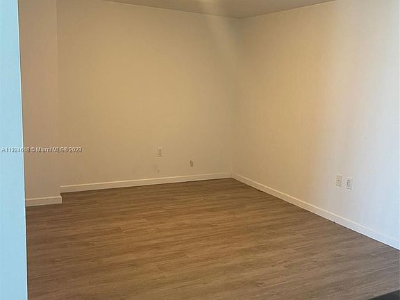 4th image of 50 Biscayne Blvd APT 5207
