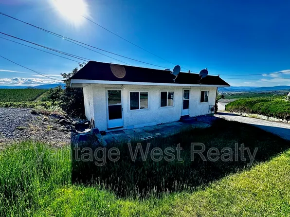 1360 Latta Rd #3, Kelowna, BC V1P 1A5