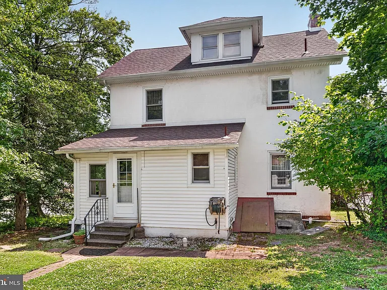 1715 Skippack Pike — Photo 29