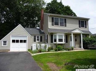 741 Holmdel Rd, Holmdel, NJ 07733