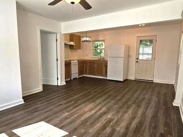 3230 W Shadowlawn Ave NE, Atlanta, GA 30305