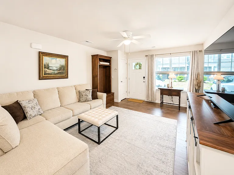 21 Virginia Commons Dr — Photo 4