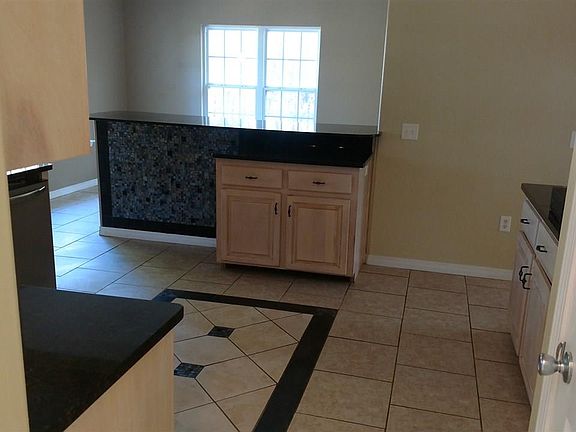 4th image of 3232 Cypress Ln