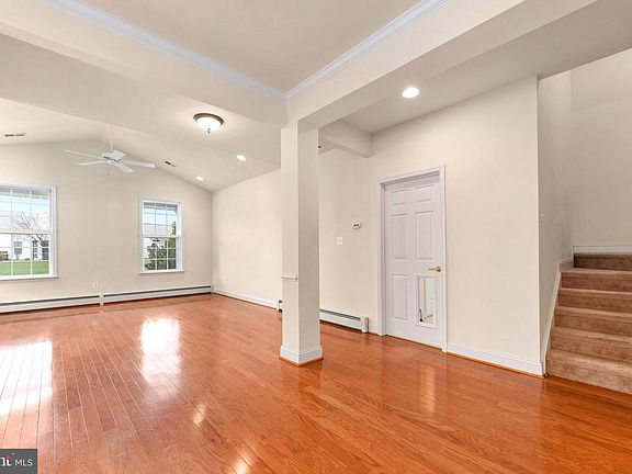 4th image of 114 Widgeon Way