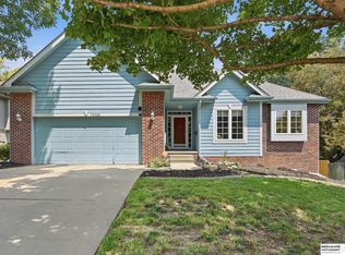 15366 Corby St, Omaha, NE 68116