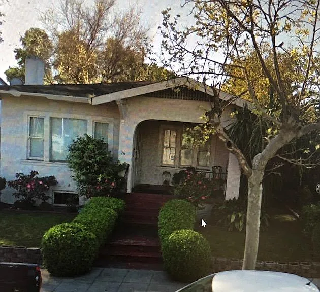 26 W Maple St — Photo 1