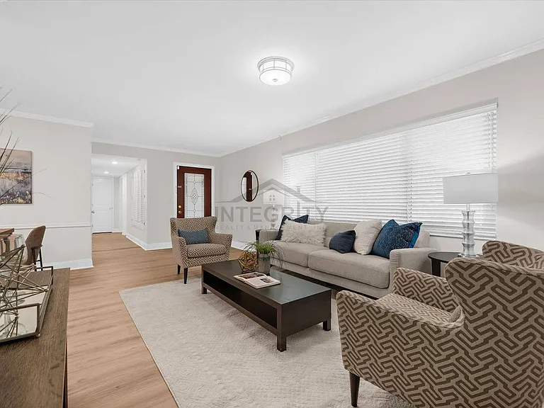 3315 W Beaumont St — Photo 13