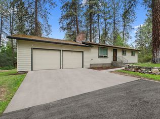 940 S Josephine Rd, Kettle Falls, WA 99141