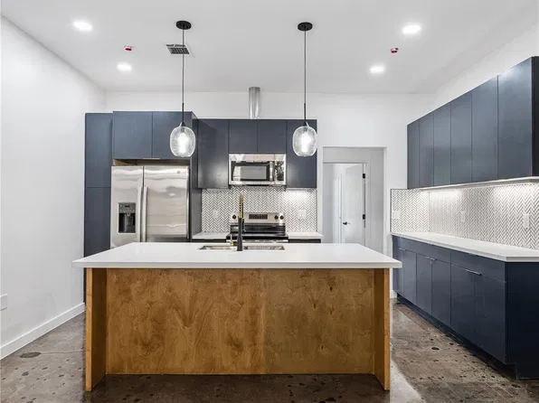 3401 Louisiana St, Houston, TX