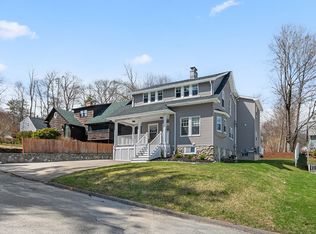 16 Windemere Rd, Worcester, MA 01602