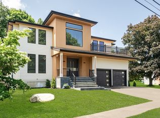 59 Yale Rd, Needham, MA 02494