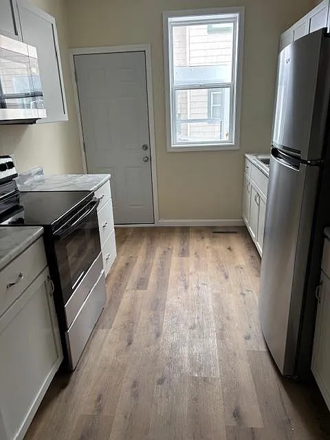 1527 Hammond Ave — Photo 4