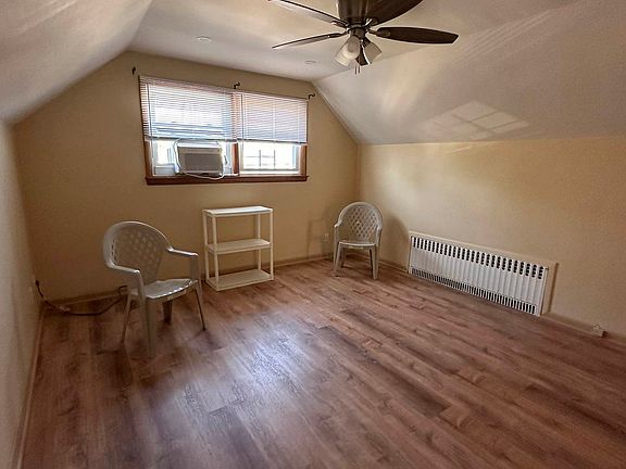 5th image of 279 Collfield Ave Floor 2