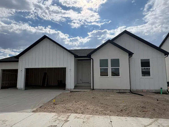 4919 Emerald Ave, Eagle Mountain, UT 84005