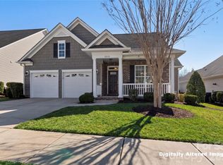18318 Glenealy Dr, Cornelius, NC 28031
