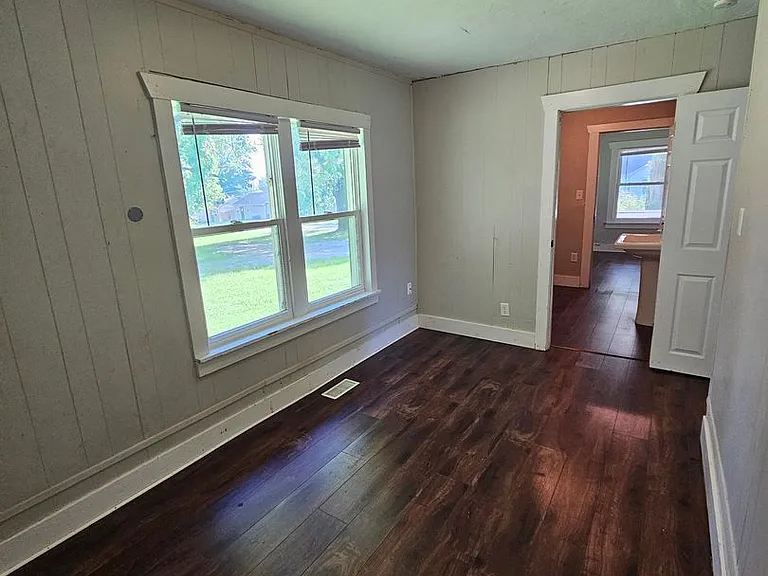 2503 N Delaware Ave — Photo 38