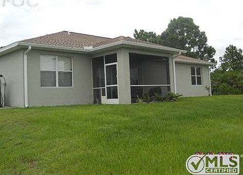 2nd image of 529 Eisenhower Blvd