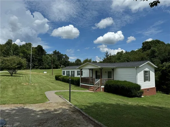 397 Wayne Gilliam Rd, State Road, NC 28676