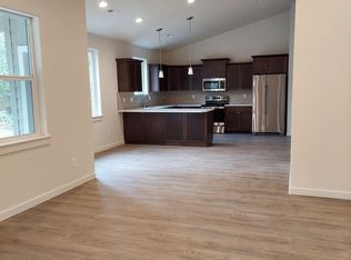 17026 Kasserman Dr, Bend, OR 97707