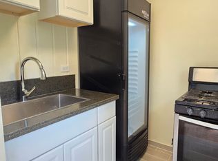 (Undisclosed Address), Fallbrook, CA 92028