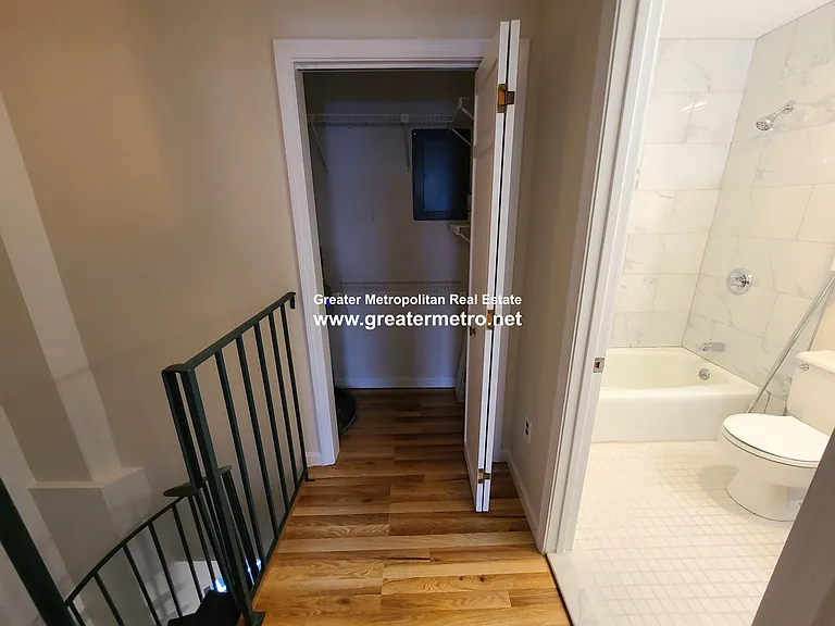 30 Clark St #4 — Photo 10