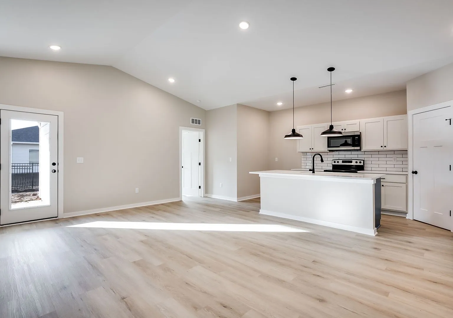 The Heights- Aria Plan — Photo 4