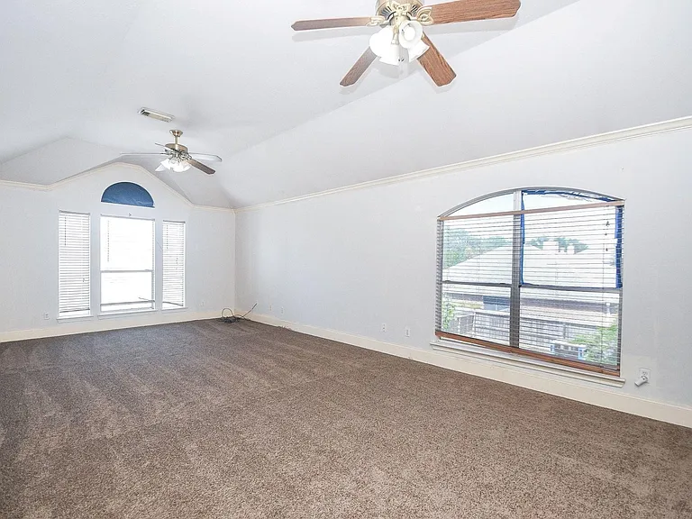 5214 Mountain Forest Dr — Photo 21