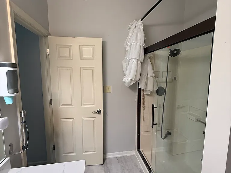 6641 Sunloch Ct #6641 — Photo 3