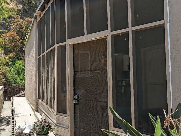 (undisclosed Address)