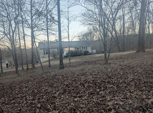 178 Doe Trl, Springfield, WV 26763