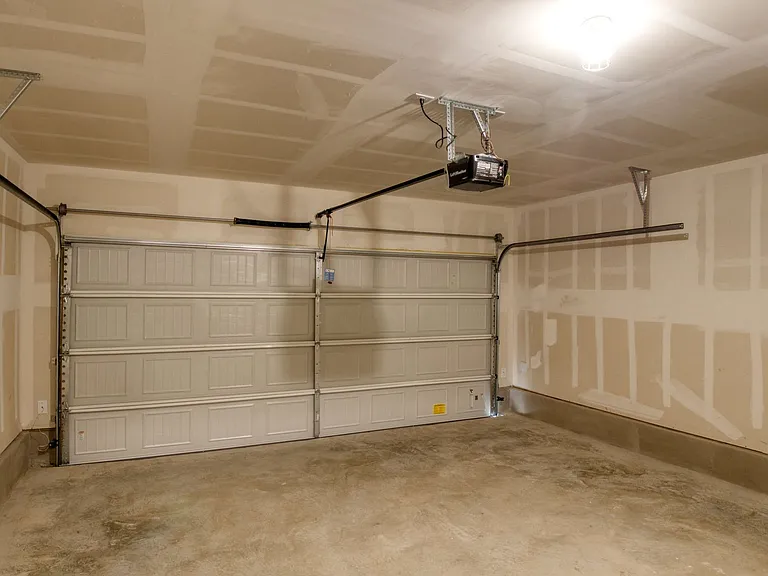610 Hollyhock Dr — Photo 12