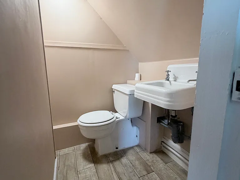 61 E Manning St #3 — Photo 9