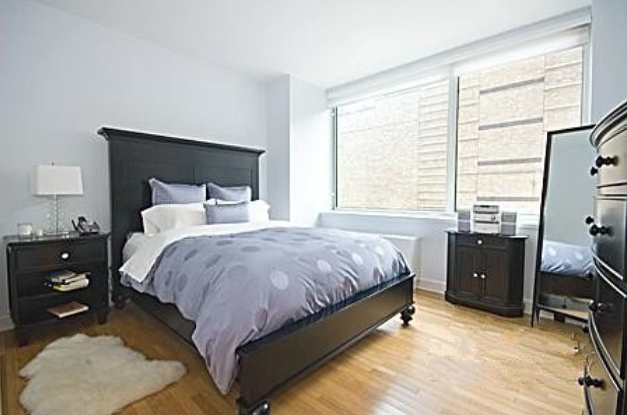 2nd image of 149 E 36th St #2C