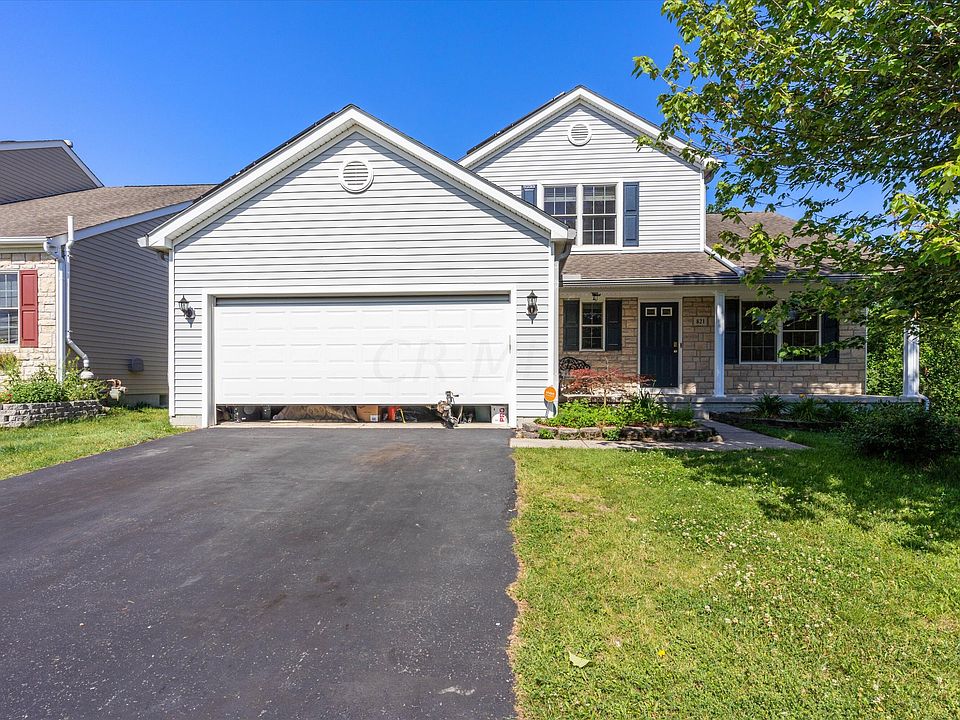 1st image of 821 Cedar Run Dr