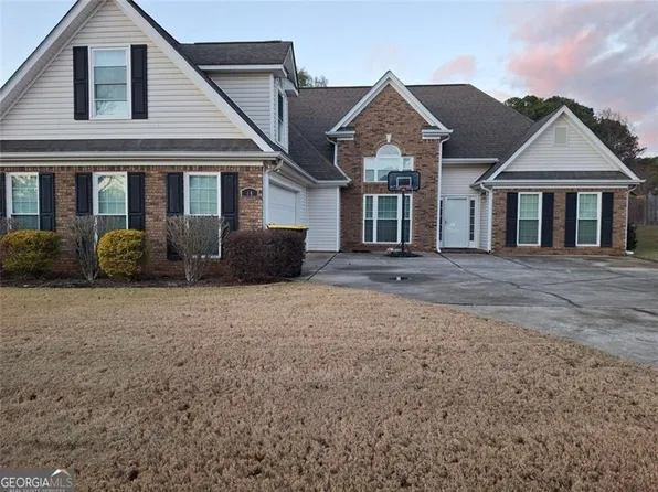 84 Pebble Creek Dr, Newnan, GA 30265
