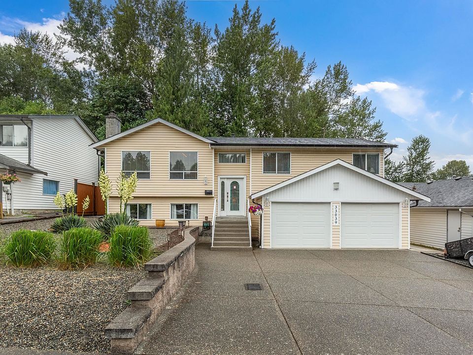 1st image of 33039 Malahat Pl