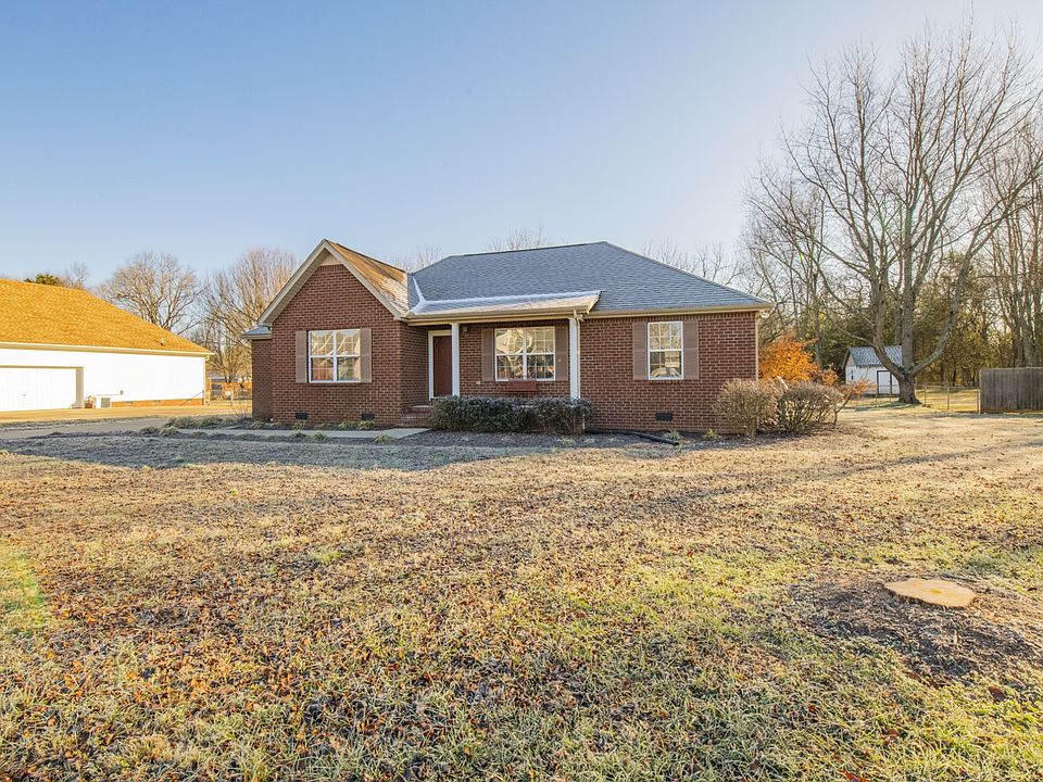 1st image of 124 Melstone Ct