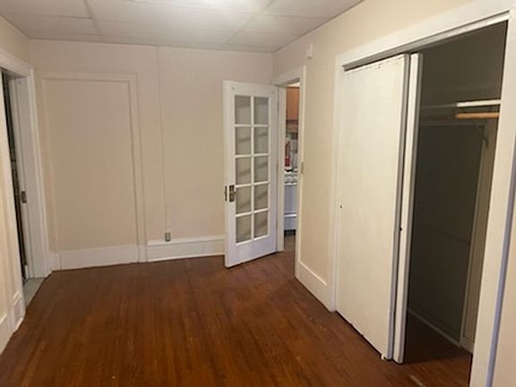 4th image of 503 W Green St #188
