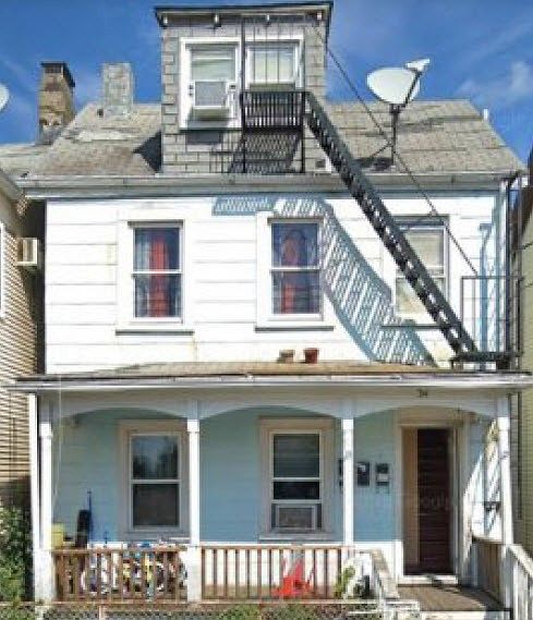 1st image of 34 Hudson St