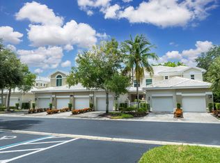 4705 Hawks Nest Way APT 104, Naples, FL 34114