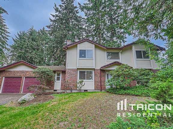 2nd image of 2404 33rd Ave SE