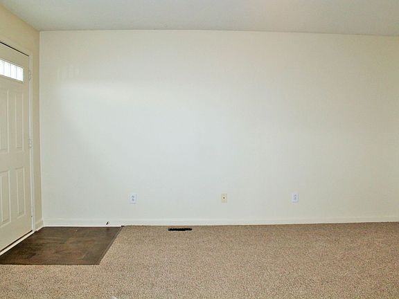 3rd image of 3872 Jockey Dr Unit A
