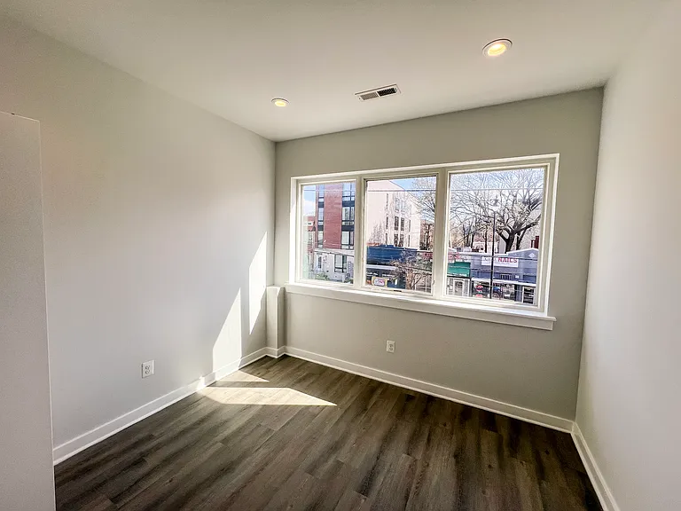 845 Upshur St NW #2B — Photo 6