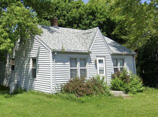 810 S Green Bay Rd, Racine, WI 53406