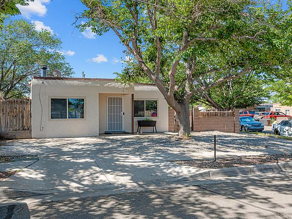 2nd image of 12900 Marva Pl SE