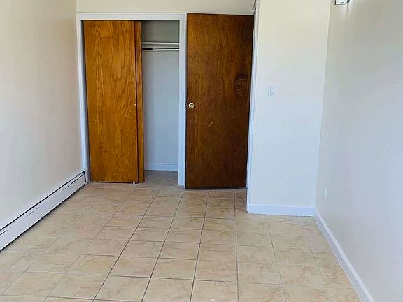 2nd image of 21-29 21st Ave #3R